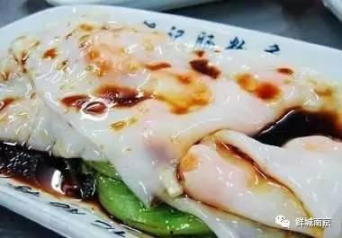 路边摊肠粉爆料视频真实,揭秘路边摊肠粉的独特魅力  第1张